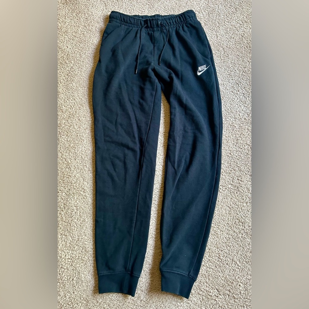 Black Women’s Nike Sweatpants, size XS